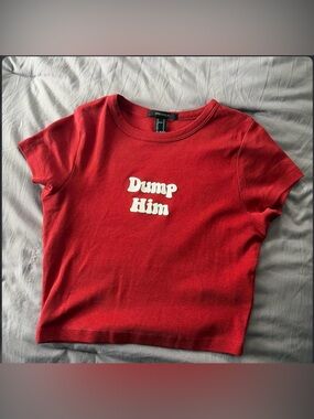 Forever 21 Red 'Dump Him' Graphic Crop Tee size M